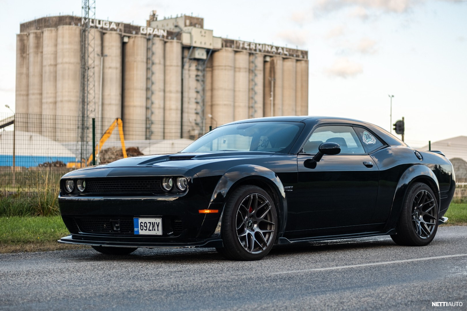 Dodge Challenger