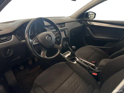 Skoda Octavia Combi 2,0 TDI Elegance 2014, photo 7/18