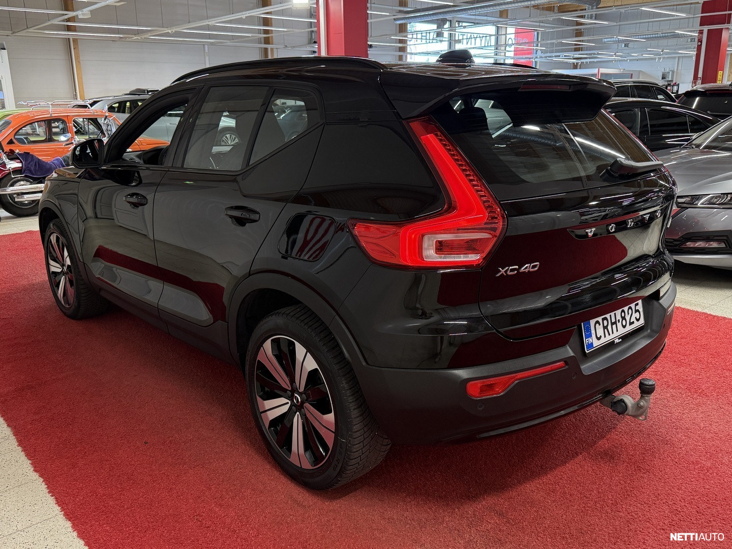 Volvo XC40 2023, photo 7/20