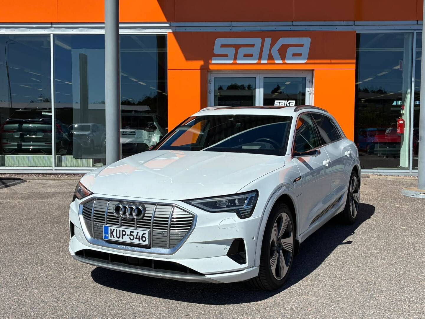 Audi e-tron