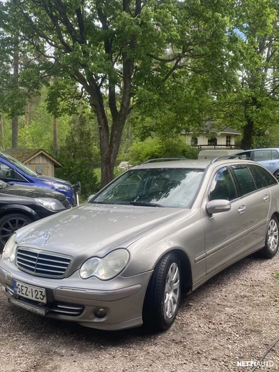 Mercedes-Benz C 2005, kuva 3/15