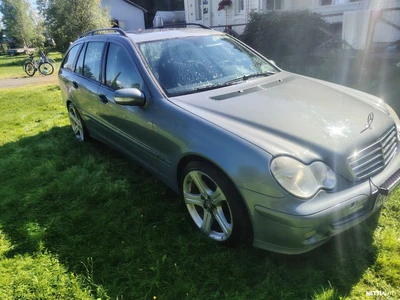 Mercedes-Benz C C180 kompressor 2005, kuva 4/10