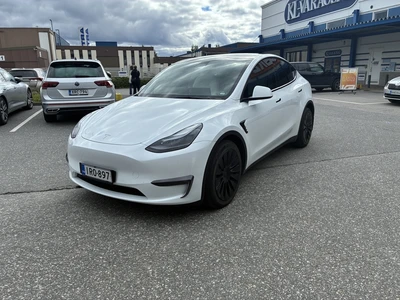 Tesla Model Y Long Range Dual Motor AWD 2023, kuva 3/7