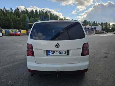 Volkswagen Touran 2008, kuva 3/23