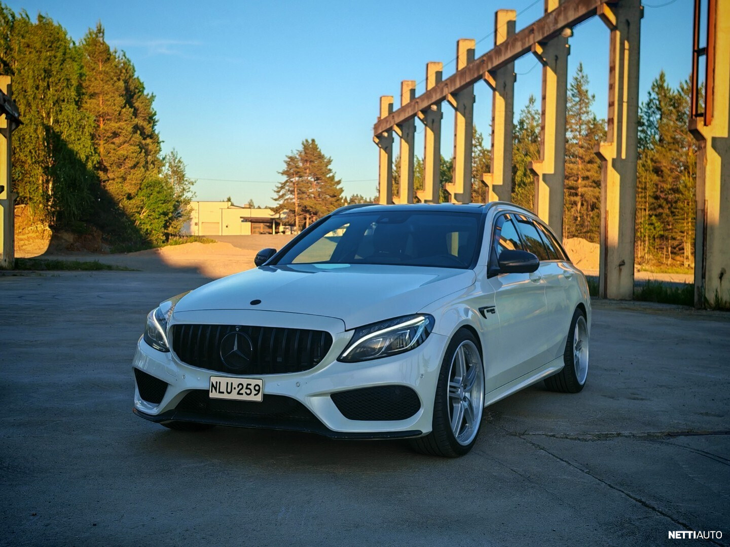 Mercedes-Benz C