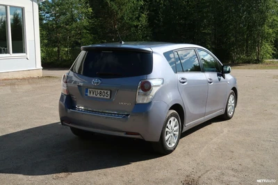 Toyota Verso 2011, photo 7/10