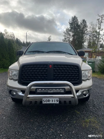 Dodge Ram 1500 SLT 2004, photo 1/14