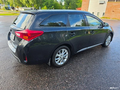 Toyota Auris E15UT(a) 2015, kuva 3/15