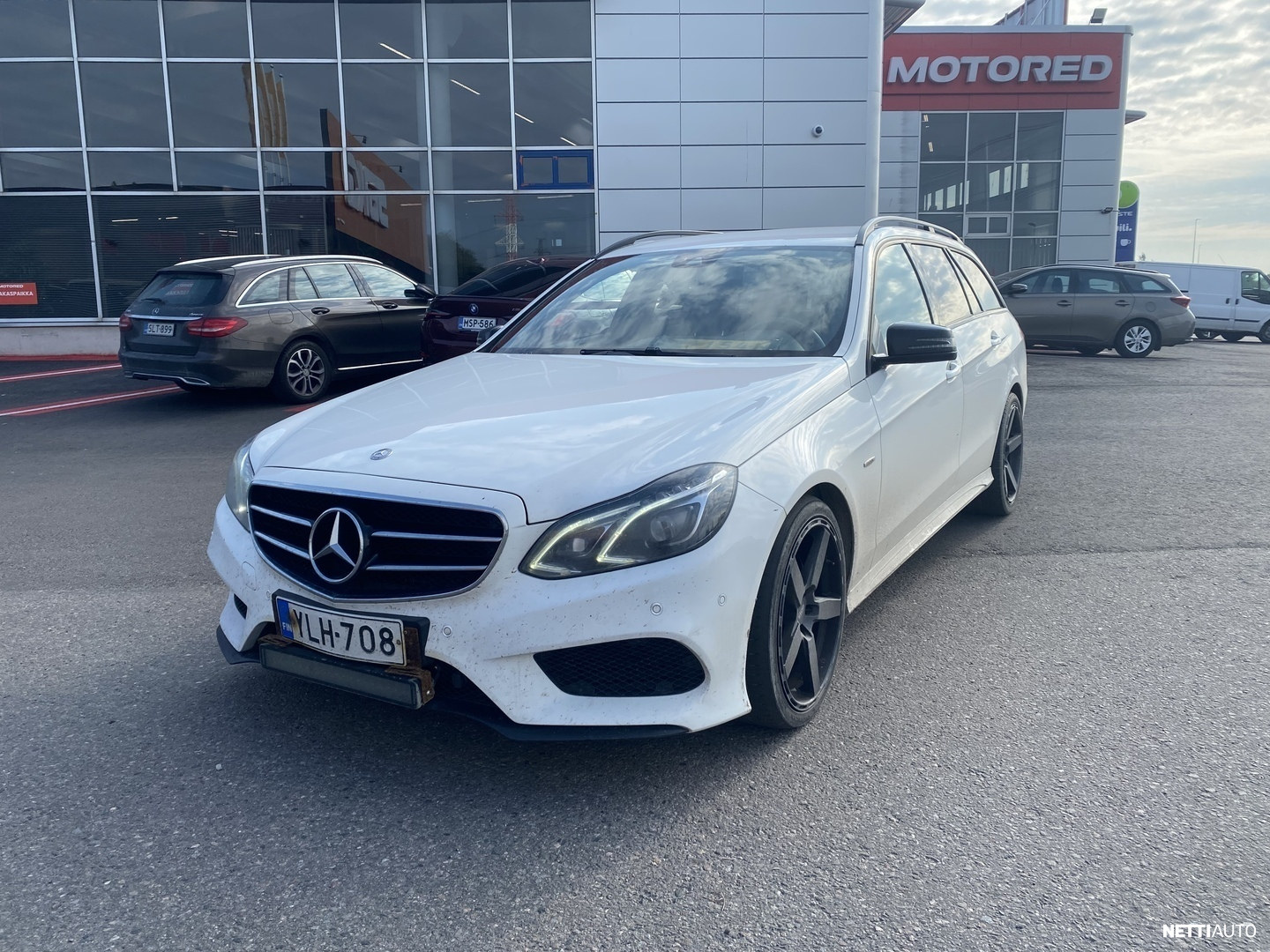 Mercedes-Benz E