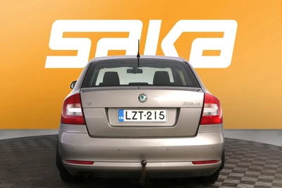 Skoda Octavia 1,4 TSI Ambiente Green tec 2011, kuva 7/38