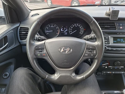 Hyundai i20 1,2 5MT ISG fresh 2018, photo 4/11