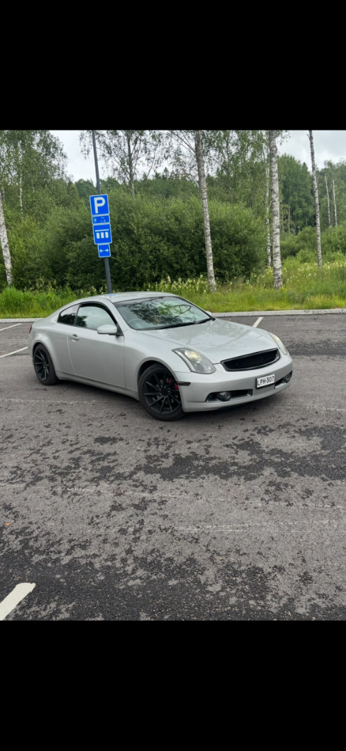 Nissan Skyline