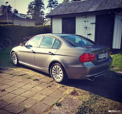 BMW 318 E90 Sedan Business 2009, kuva 2/10