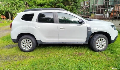Dacia Duster Blue dCi 115 4x4 Comfort 2022, kuva 1/10