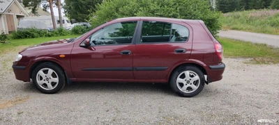 Nissan Almera 2002, photo 2/11