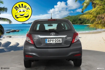 Toyota Yaris 2012, photo 5/10