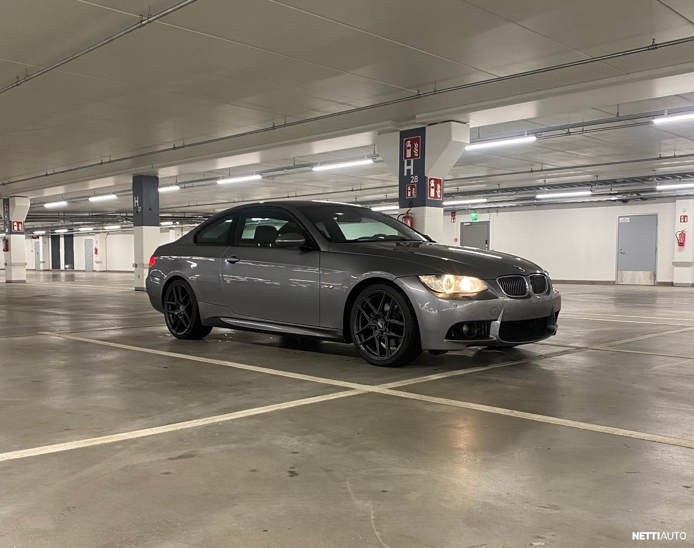 BMW 325