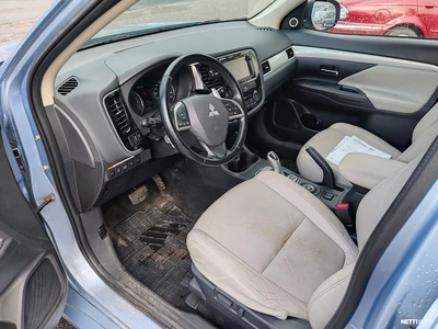Mitsubishi Outlander PHEV 2014, photo 7/10