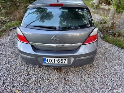 Opel Astra SIISTI 2004, photo 3/17