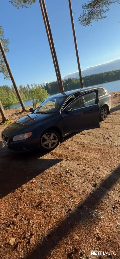 Volvo V70