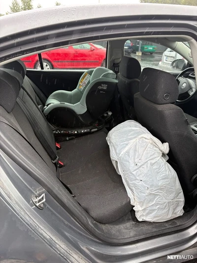 Volkswagen Passat 2005, photo 7/8