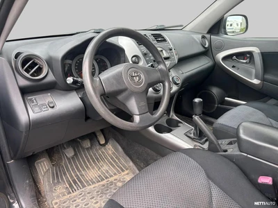 Toyota RAV4 2,0 VVT-i 4WD 2006, photo 4/5