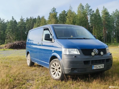 Volkswagen Transporter 1.9Tdi 2004, photo 2/7