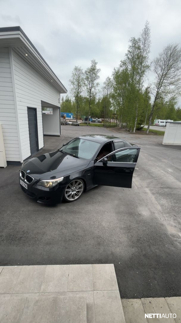 BMW 530 2005, photo 2/7