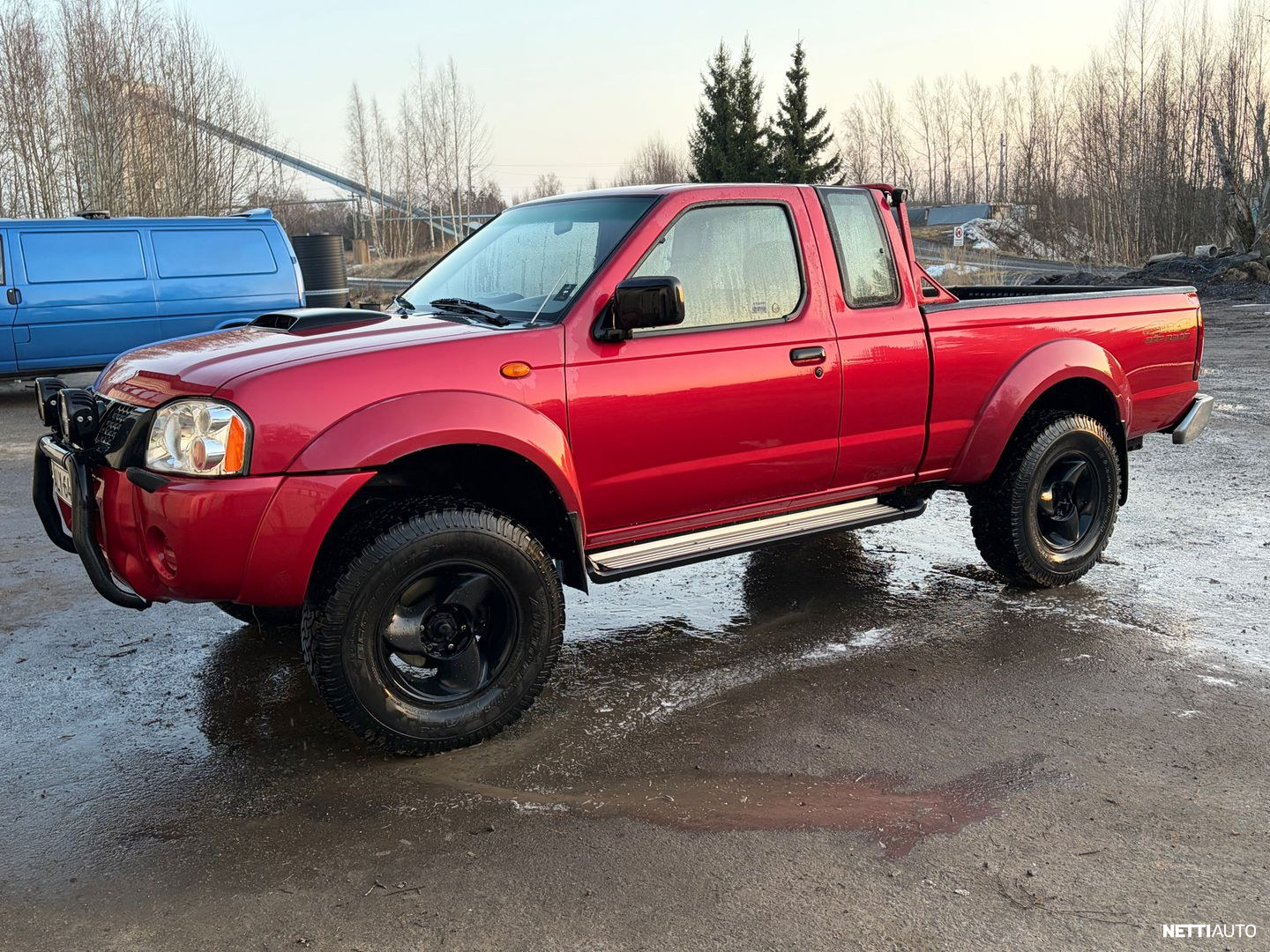 Nissan NP300