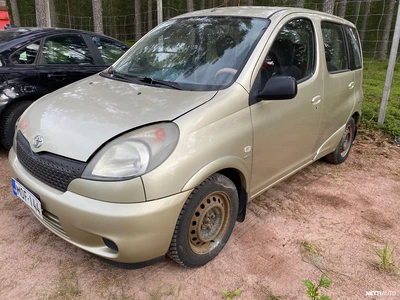 Toyota Yaris Yaris Verso 2002, kuva 5/9