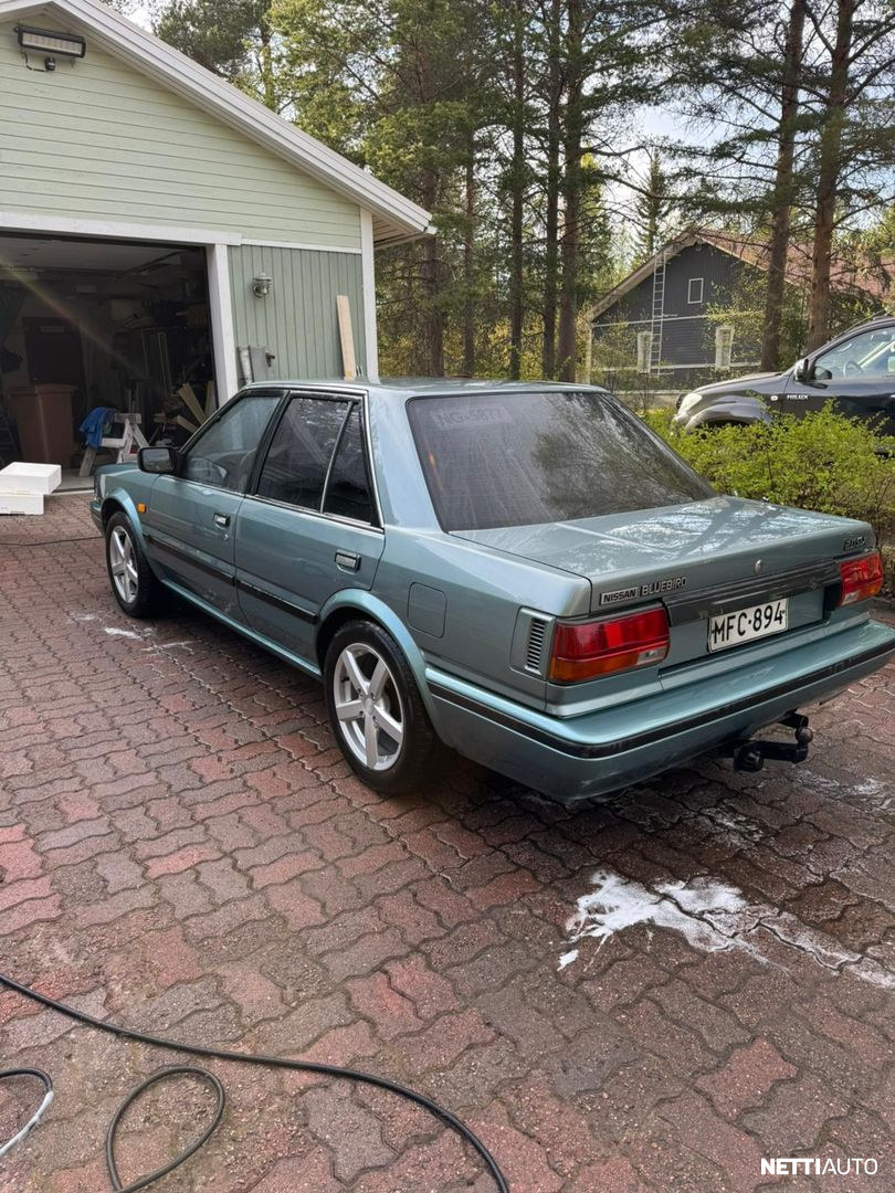 Nissan Bluebird