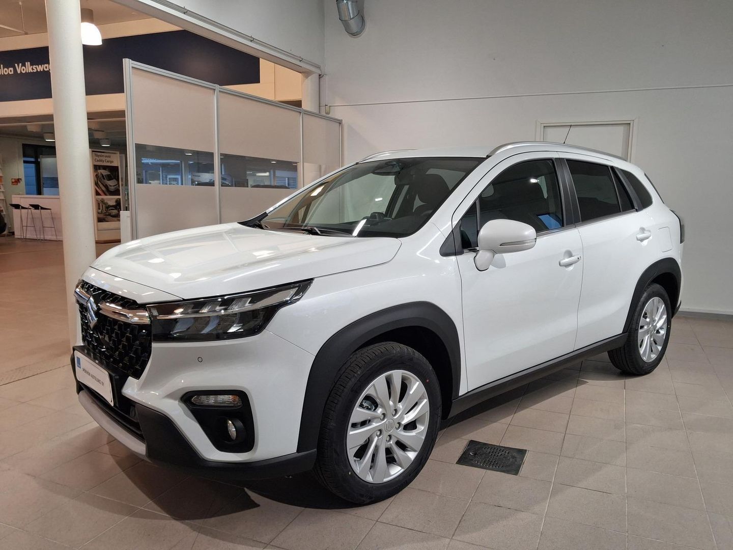 Suzuki S-cross