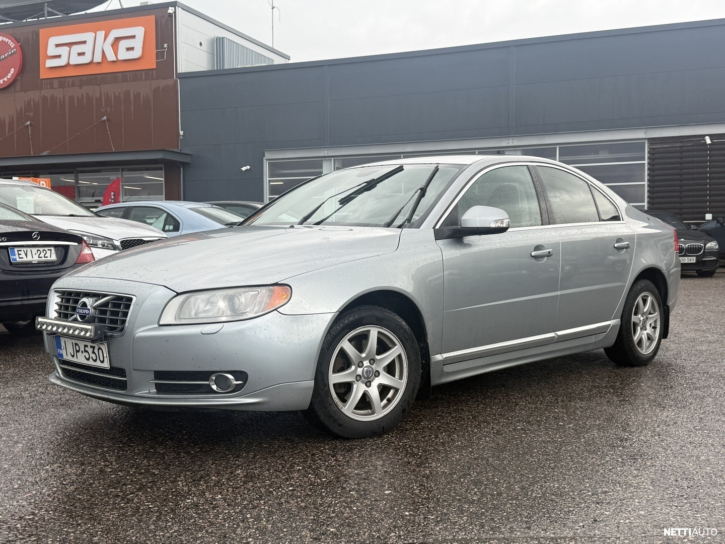 Volvo S80