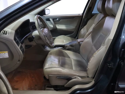 Volvo V70 2005, kuva 7/10