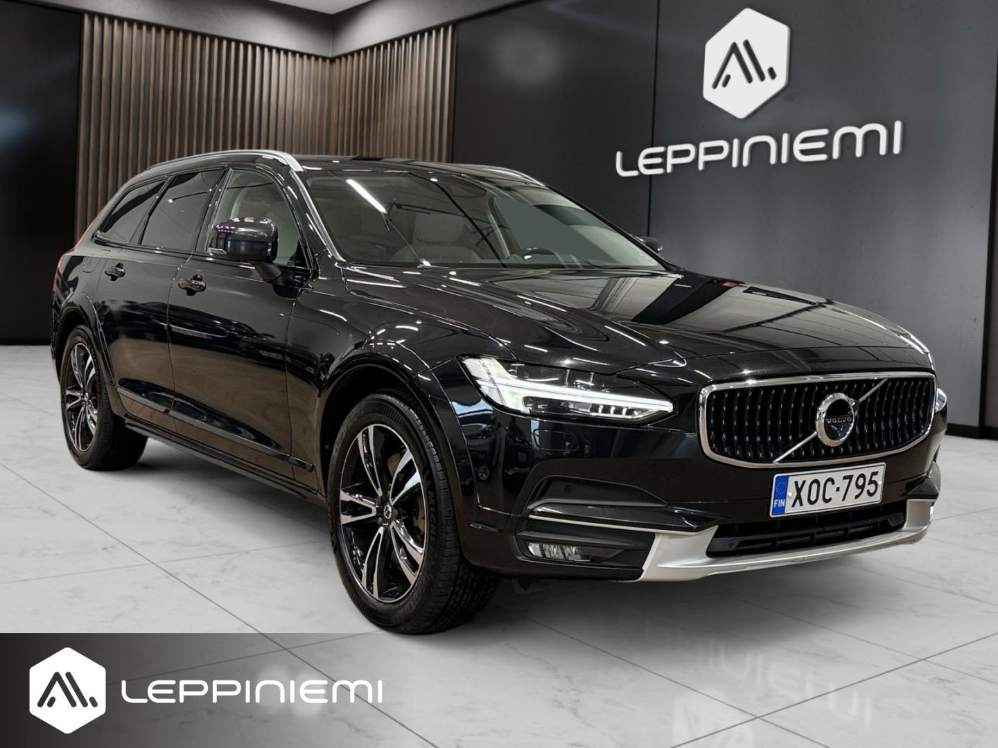 Volvo V90 Cross Country