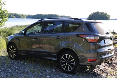 Ford Kuga 2017, kuva 2/10