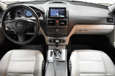 Mercedes-Benz C 250 CDI BE T 4Matic A 2011, kuva 4/10