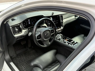 Volvo S60 2021, kuva 7/10