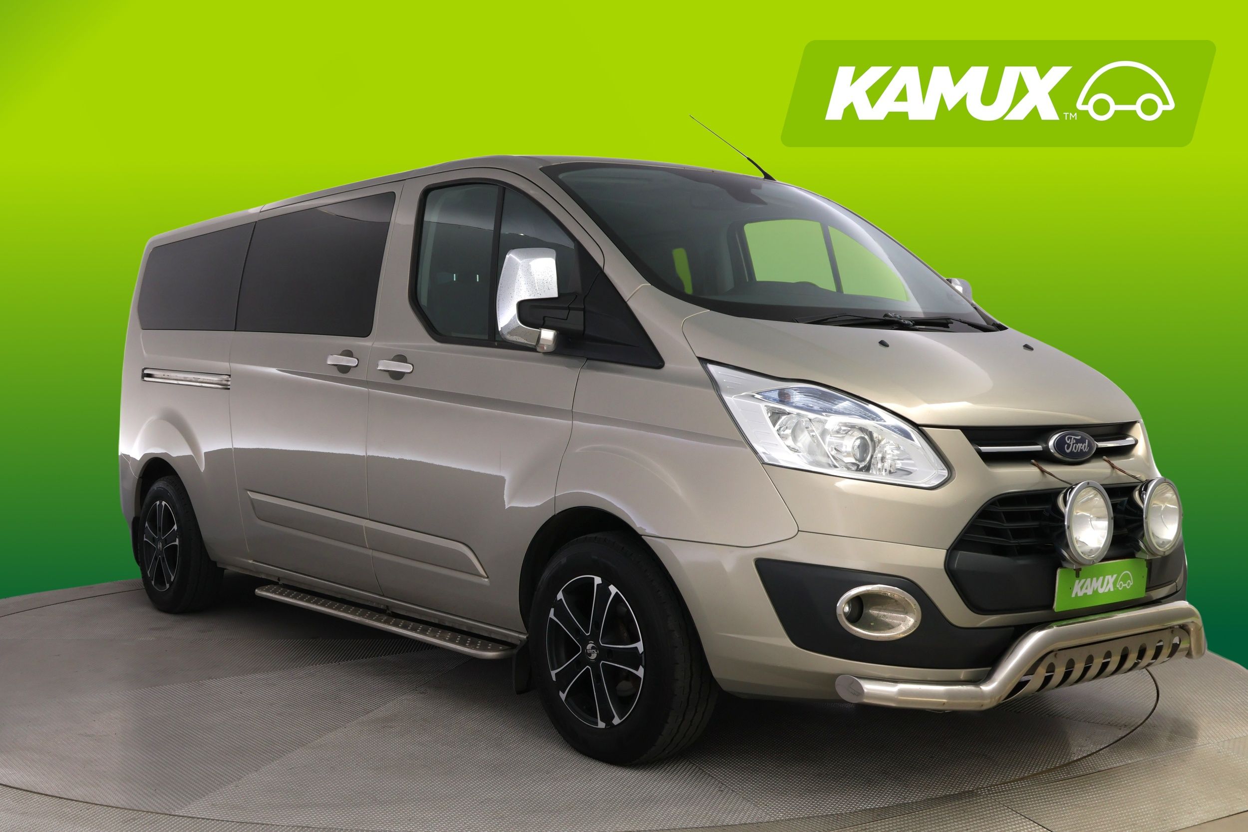 Ford Tourneo Custom 300 2,2TDCi 125 hv Limited M6 M1 L2H1 FWD 4,19 *9-Paikkainen Suomiauto!*