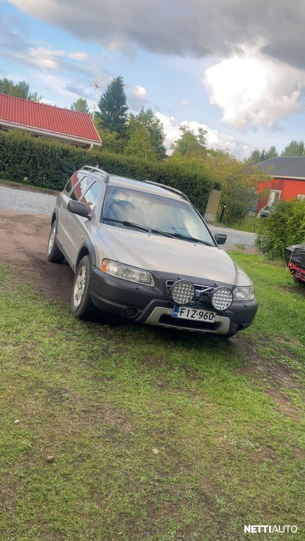 Volvo XC70