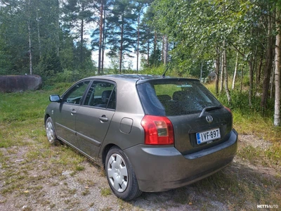 Toyota Corolla 2002, photo 4/24