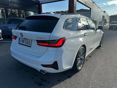 BMW 330 2021, kuva 4/10
