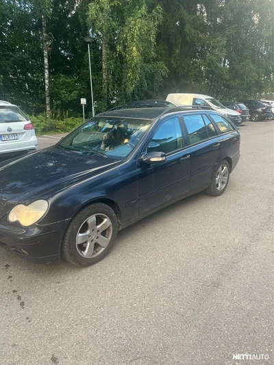 Mercedes-Benz C 200 2004, kuva 2/6