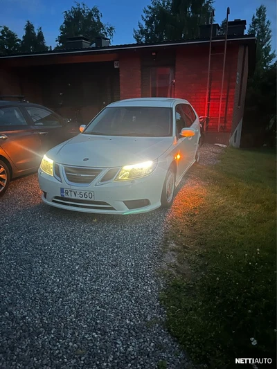 Saab 9-3 2008, kuva 5/11
