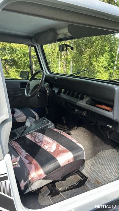 Jeep Wrangler 1988, kuva 7/9