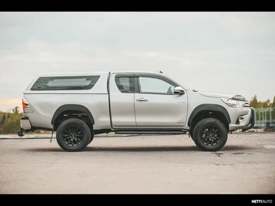 Toyota Hilux 2016, photo 4/14