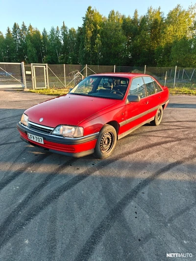 Opel Omega 2.0i GL 1991, kuva 1/16