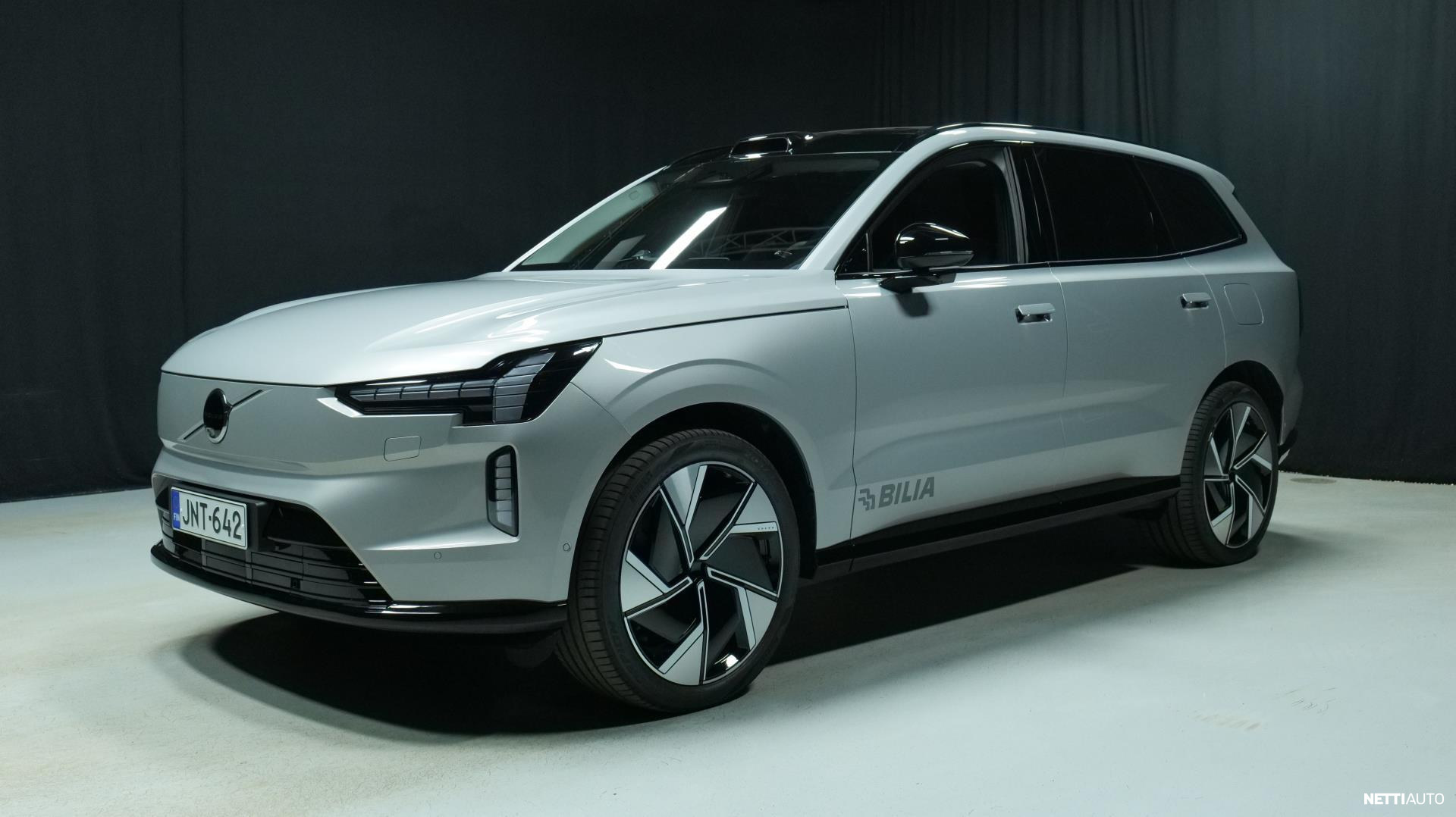 Volvo EX90
