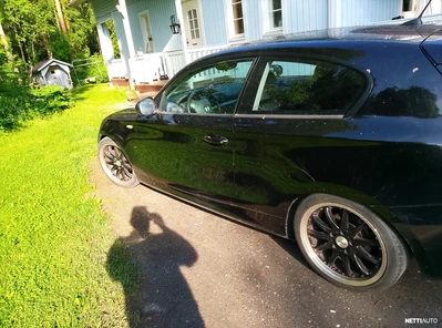 BMW 114 116 2010, photo 3/5