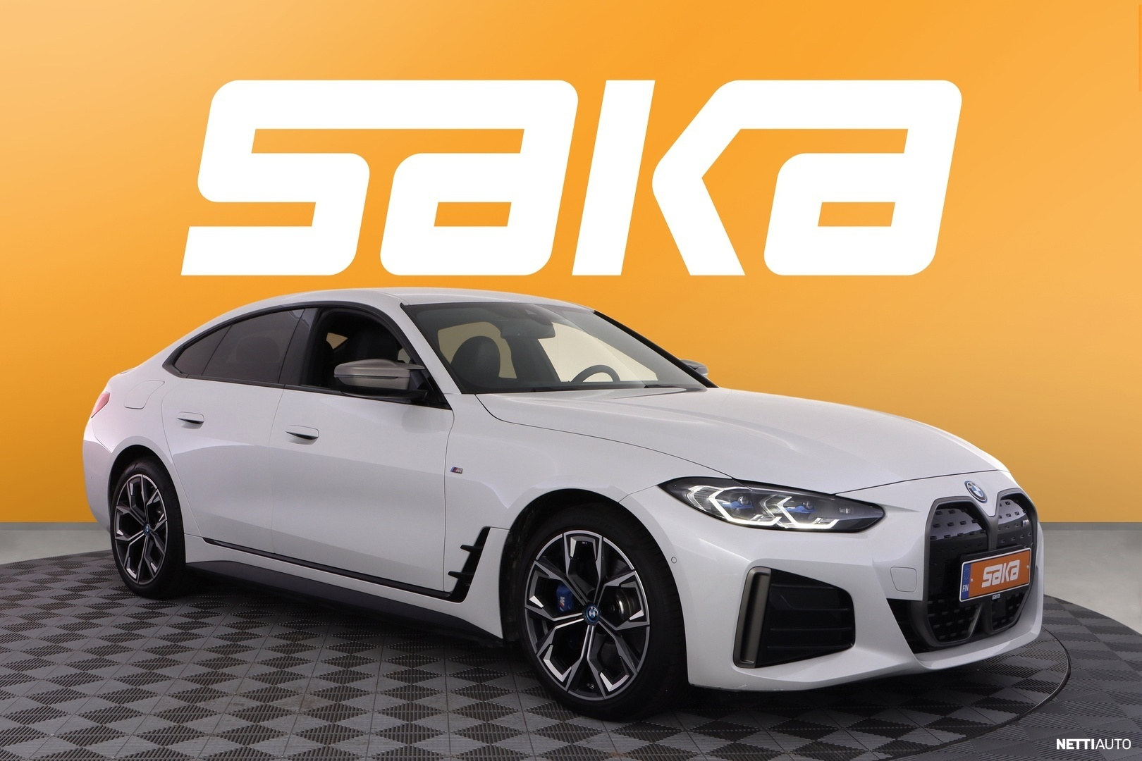 BMW i4 M50